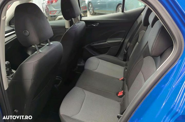 Skoda Fabia 1.0 TSI Clever - 10