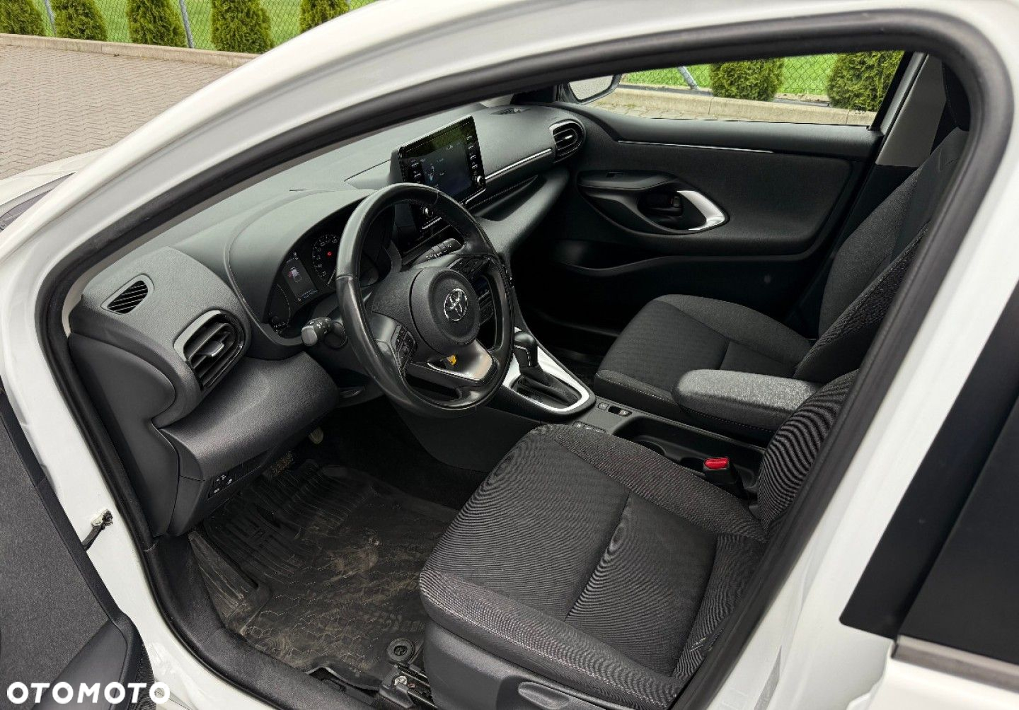 Toyota Yaris - 14