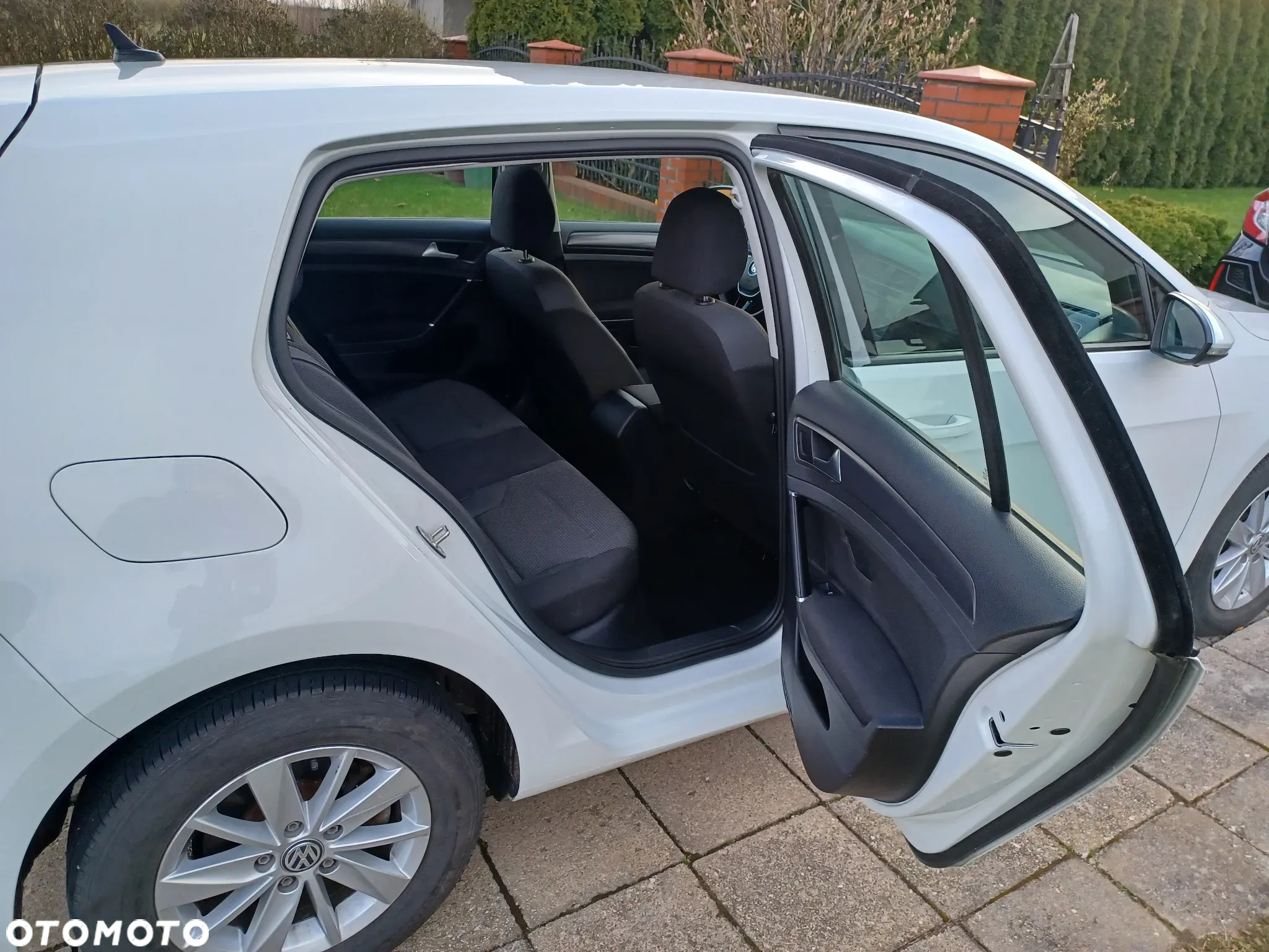 Volkswagen Golf 1.4 TSI ACT BlueMotion Technology DSG Comfortline - 8
