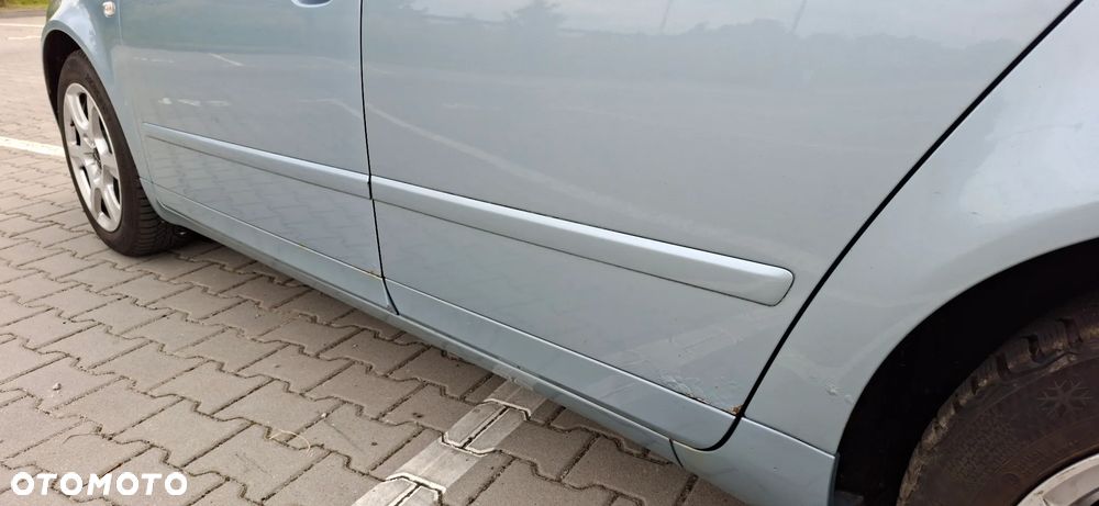Audi A4 Avant - 13