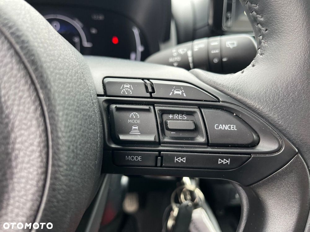 Toyota Yaris Hybrid 1.5 Style - 14