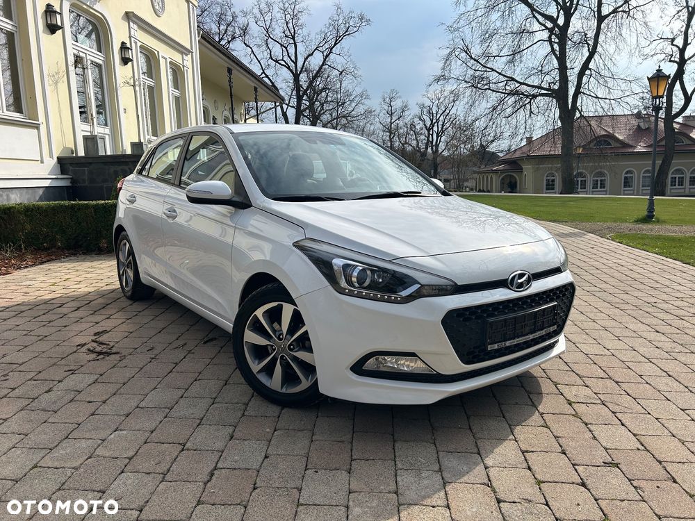 Hyundai i20 1.2 Passion - 4
