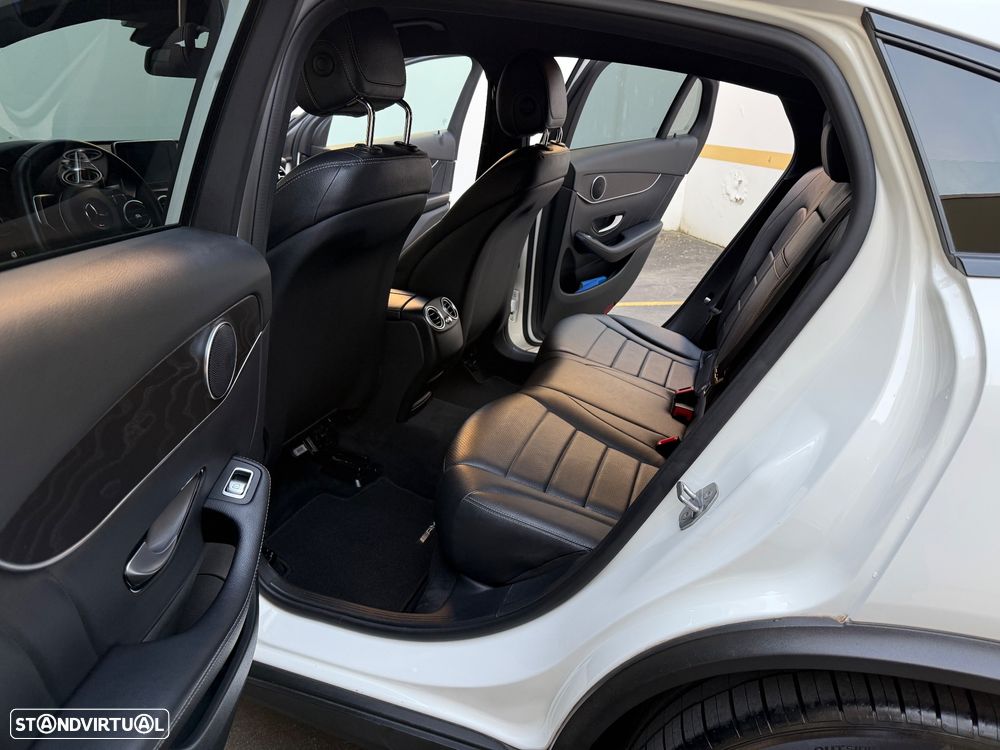 Mercedes-Benz GLC 350 e Coupé AMG Line 4-Matic - 31