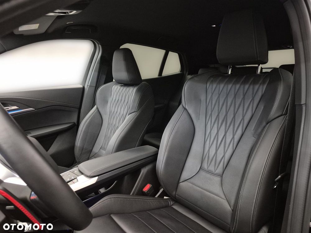 BMW X2 - 10