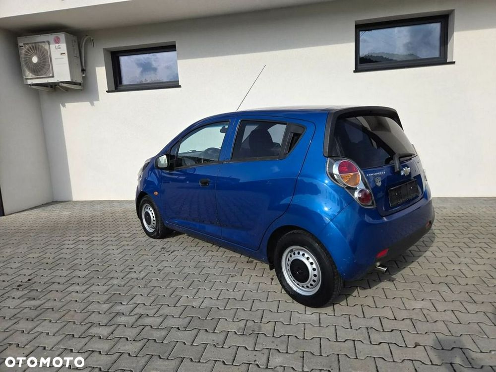 Chevrolet Spark - 16