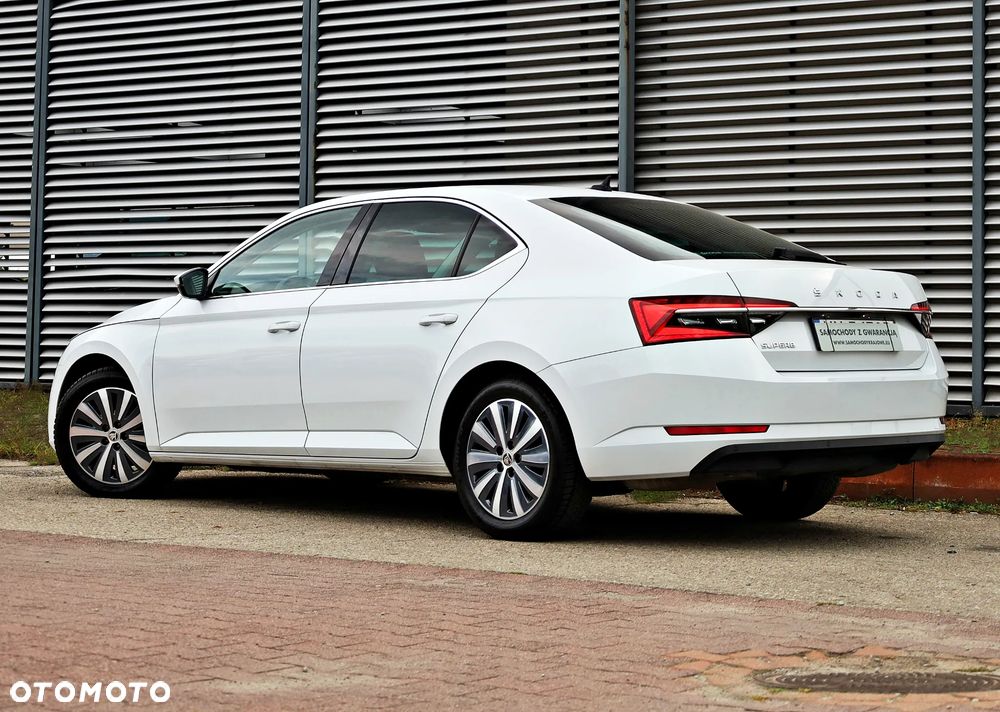 Skoda Superb 2.0 TSI Style DSG - 9