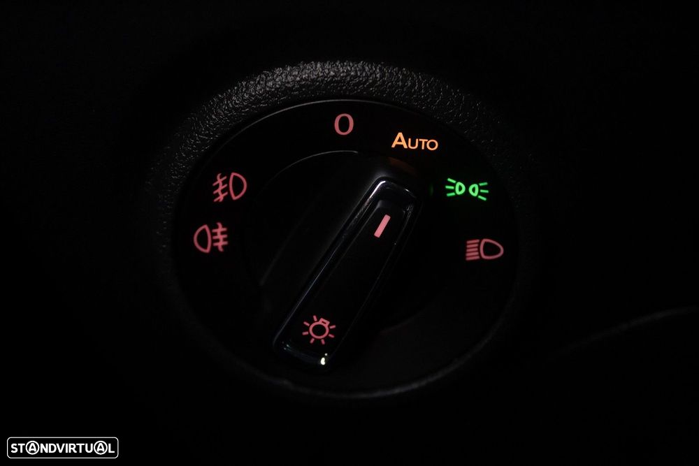 SEAT Leon 2.0 TDI FR S/S - 19