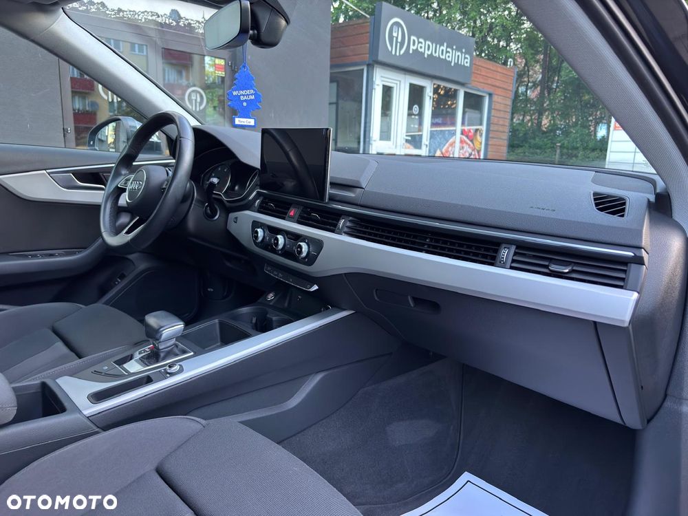Audi A4 Avant 30 TDI S tronic advanced - 35