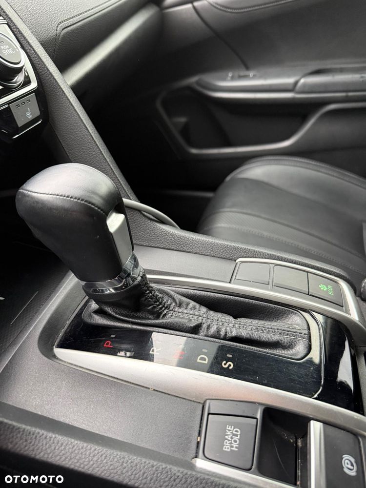 Honda Civic 1.5 T Prestige (Navi) - 19