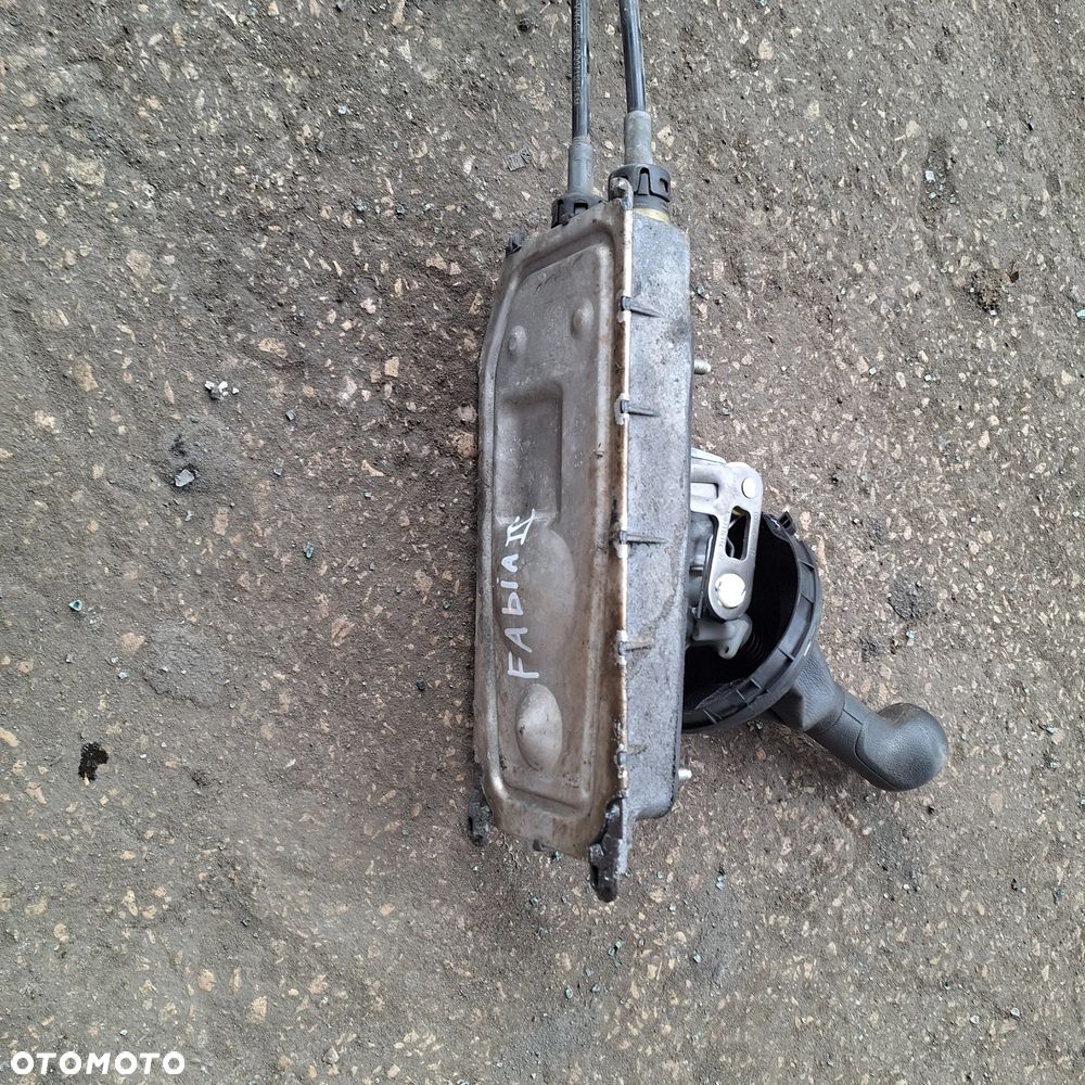 WYBIERAK LEWAREK LINKI ZMIANY BIEGOW 5 BIEGOW  FABIA II 1.4 TDI - 5