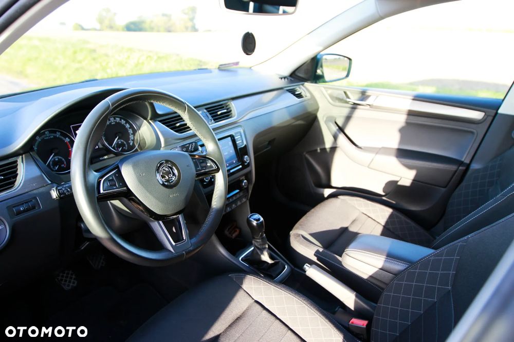 Skoda RAPID 1.0 TSI Style - 9