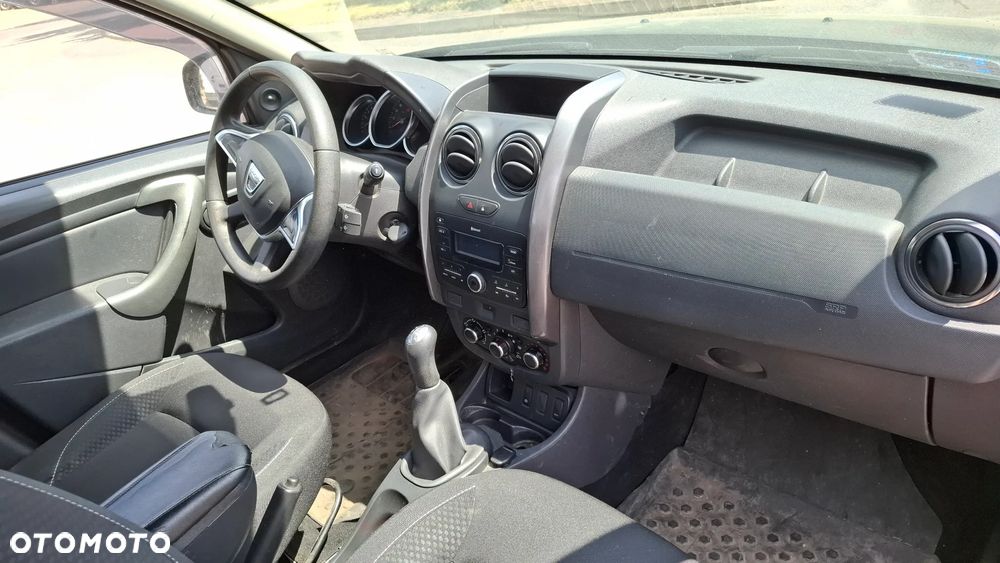 Dacia Duster 1.6 SCe S&S - 13