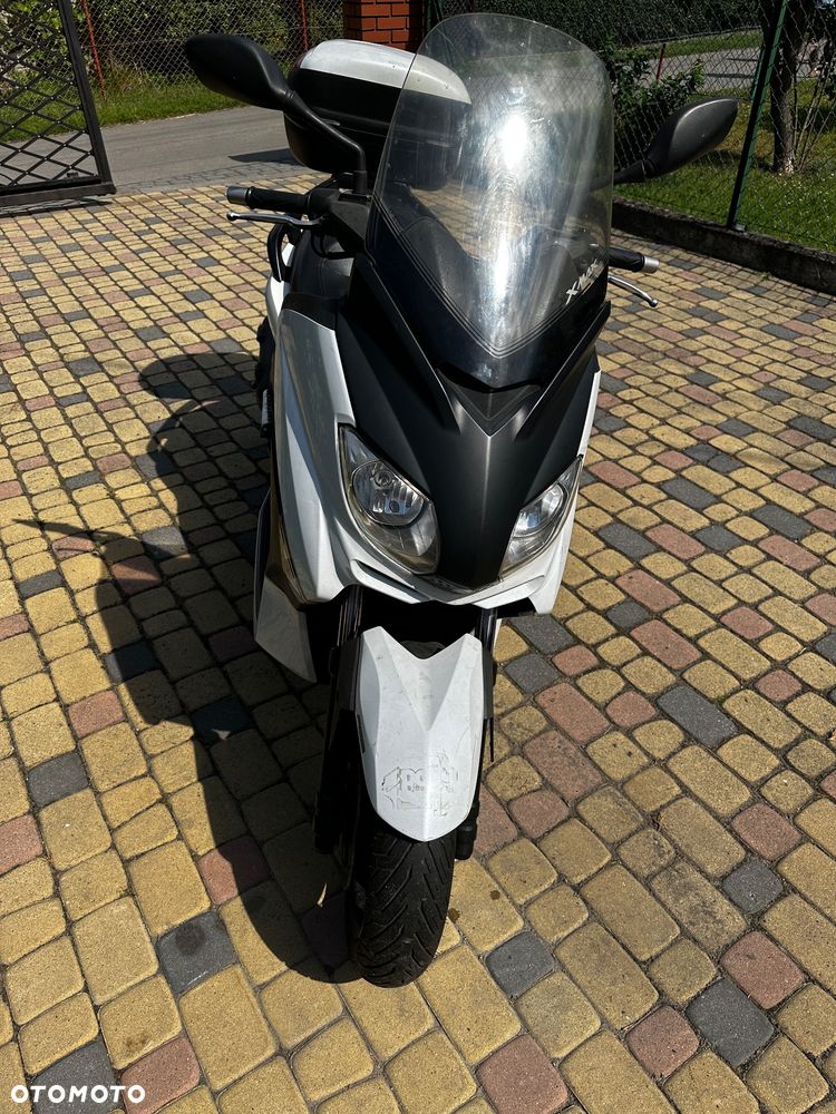 Yamaha X-max - 6