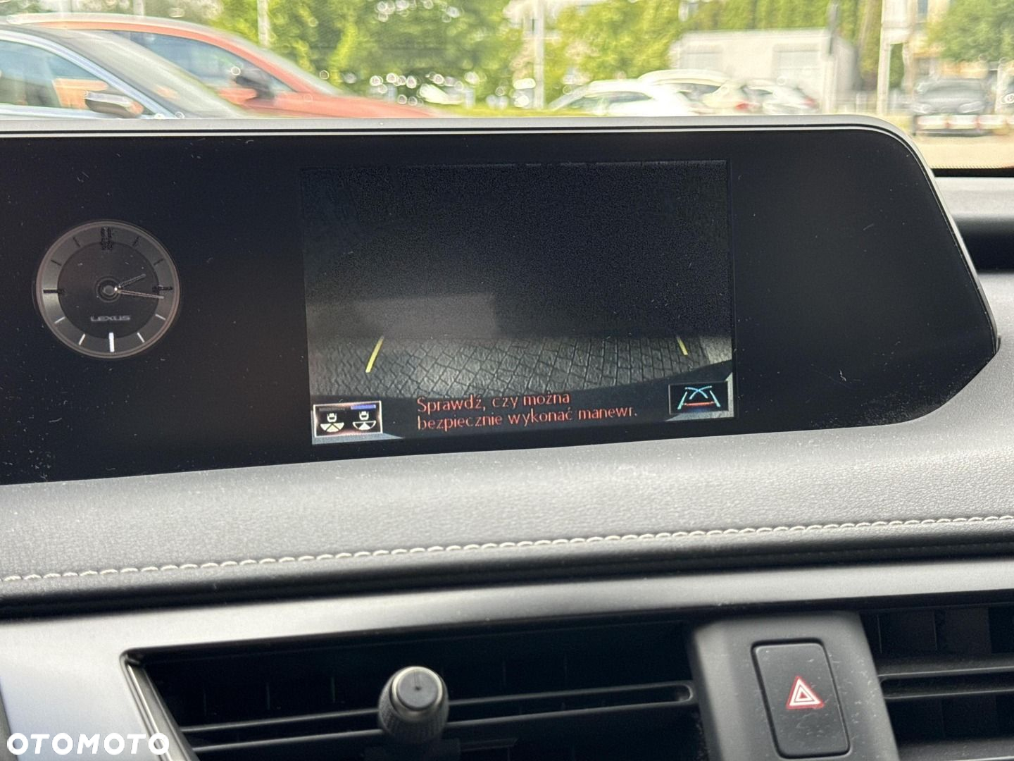 Lexus UX 200 GPF Business Edition 2WD - 18