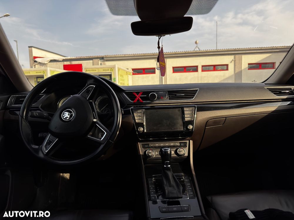 Skoda Superb 2.0 TDI DSG Laurin & Klement - 18