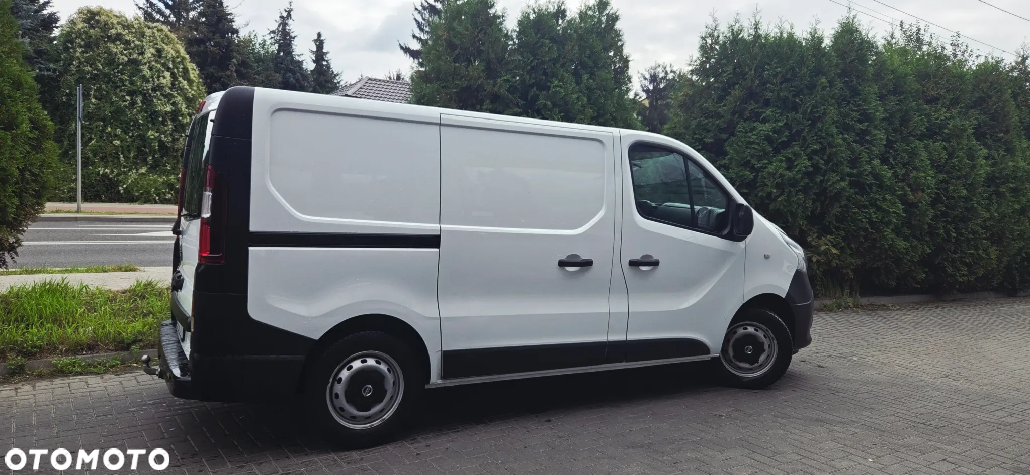 Nissan NV300 TRAFIC VIVARO - 12
