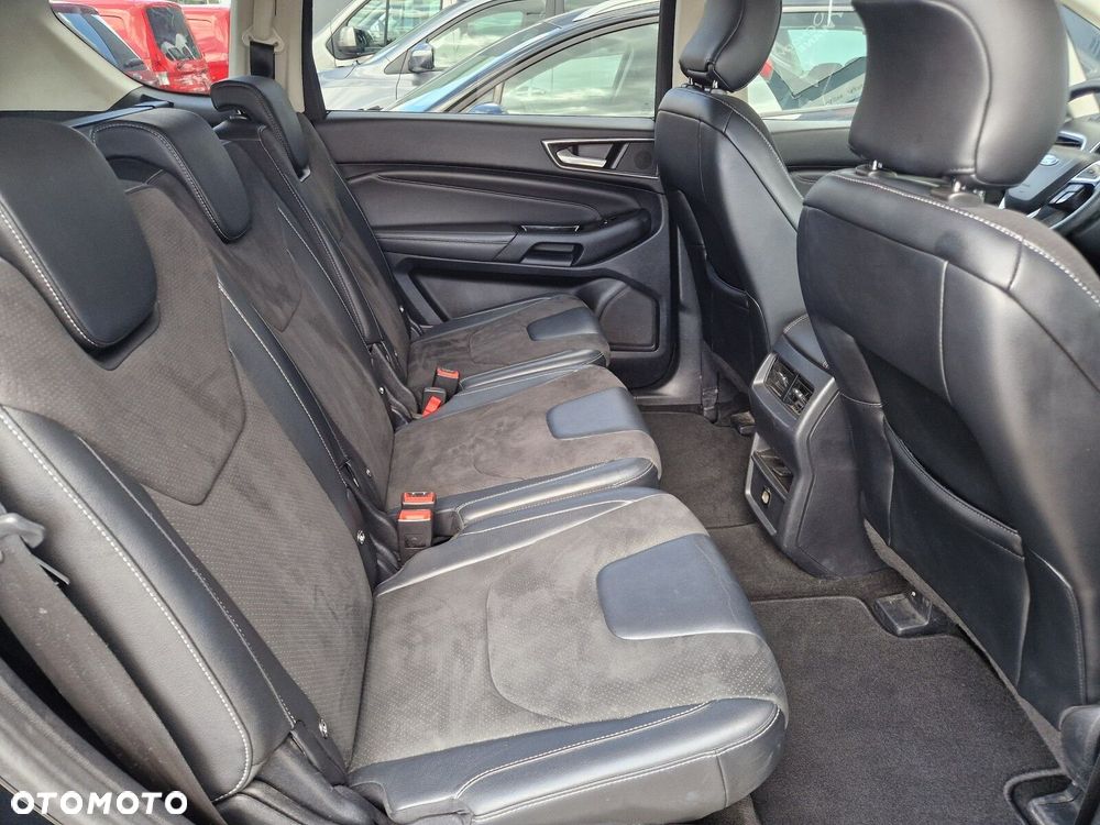 Ford S-Max 2.0 TDCi 4WD Titanium PowerShift - 39