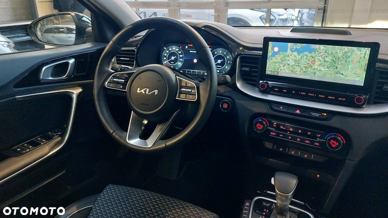 Kia XCeed - 19