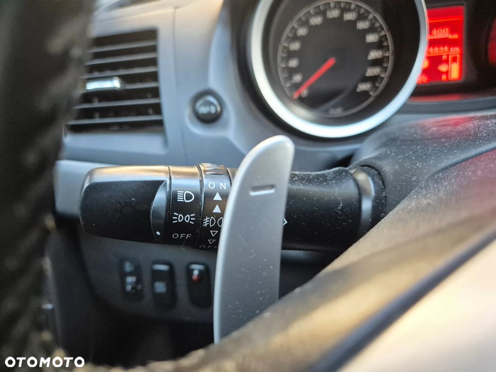 Mitsubishi Lancer 1.8 Instyle CVT - 14