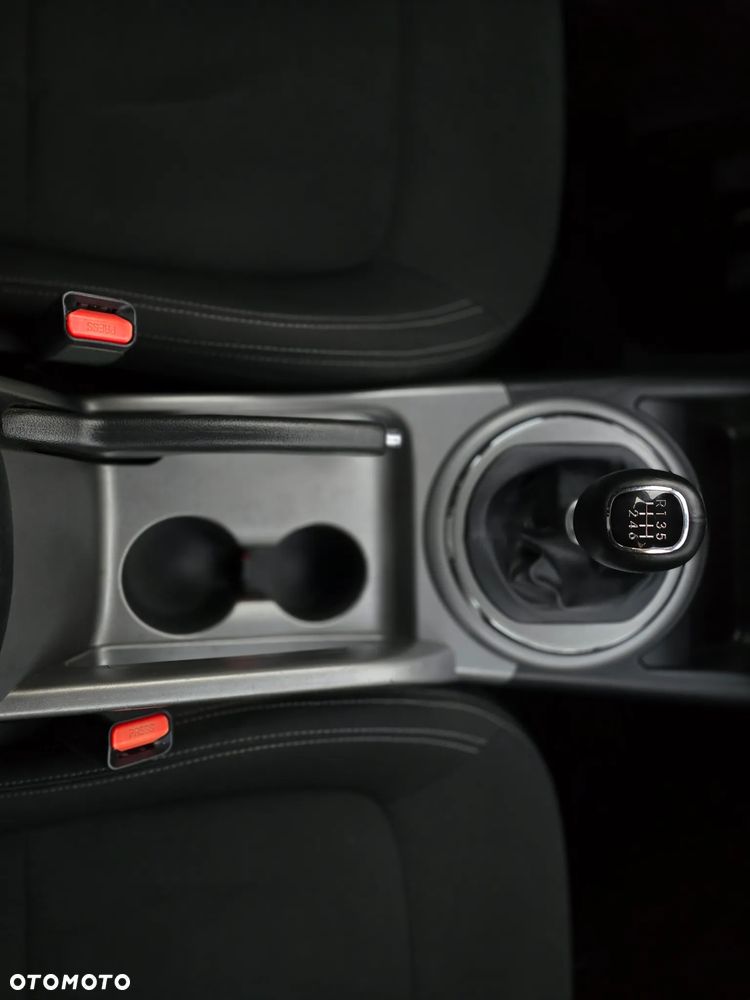 Kia Sportage - 33