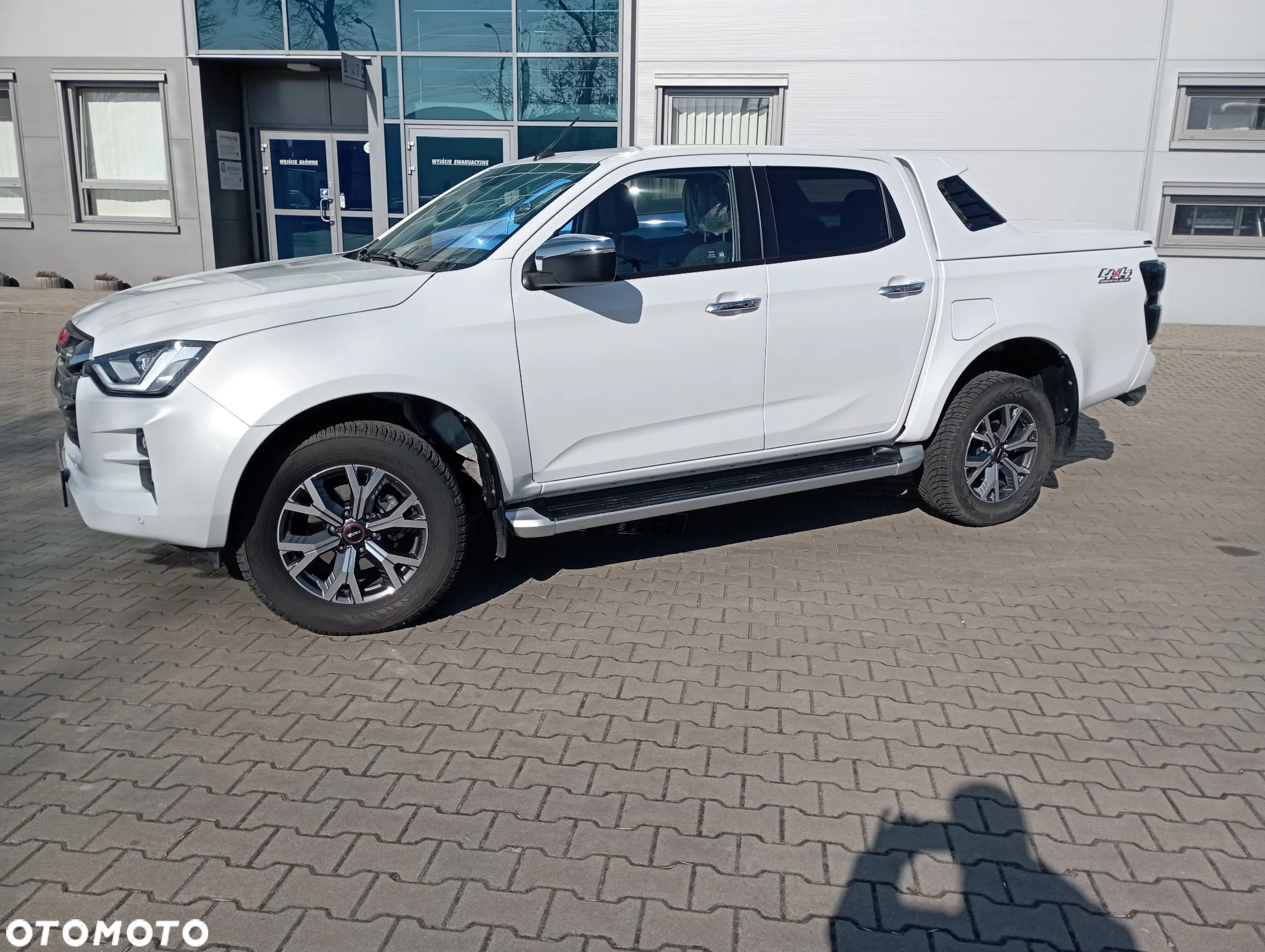 Isuzu D-Max 1.9 DC LSX - 4