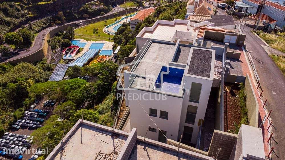 Moradia T3 - Santa Cruz - Grande imagem: 2/31