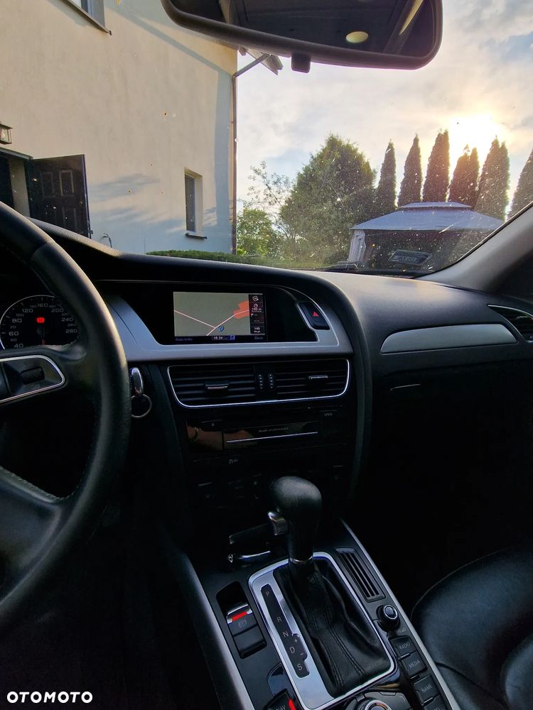 Audi A4 Avant 2.0 TDI Multitronic - 11