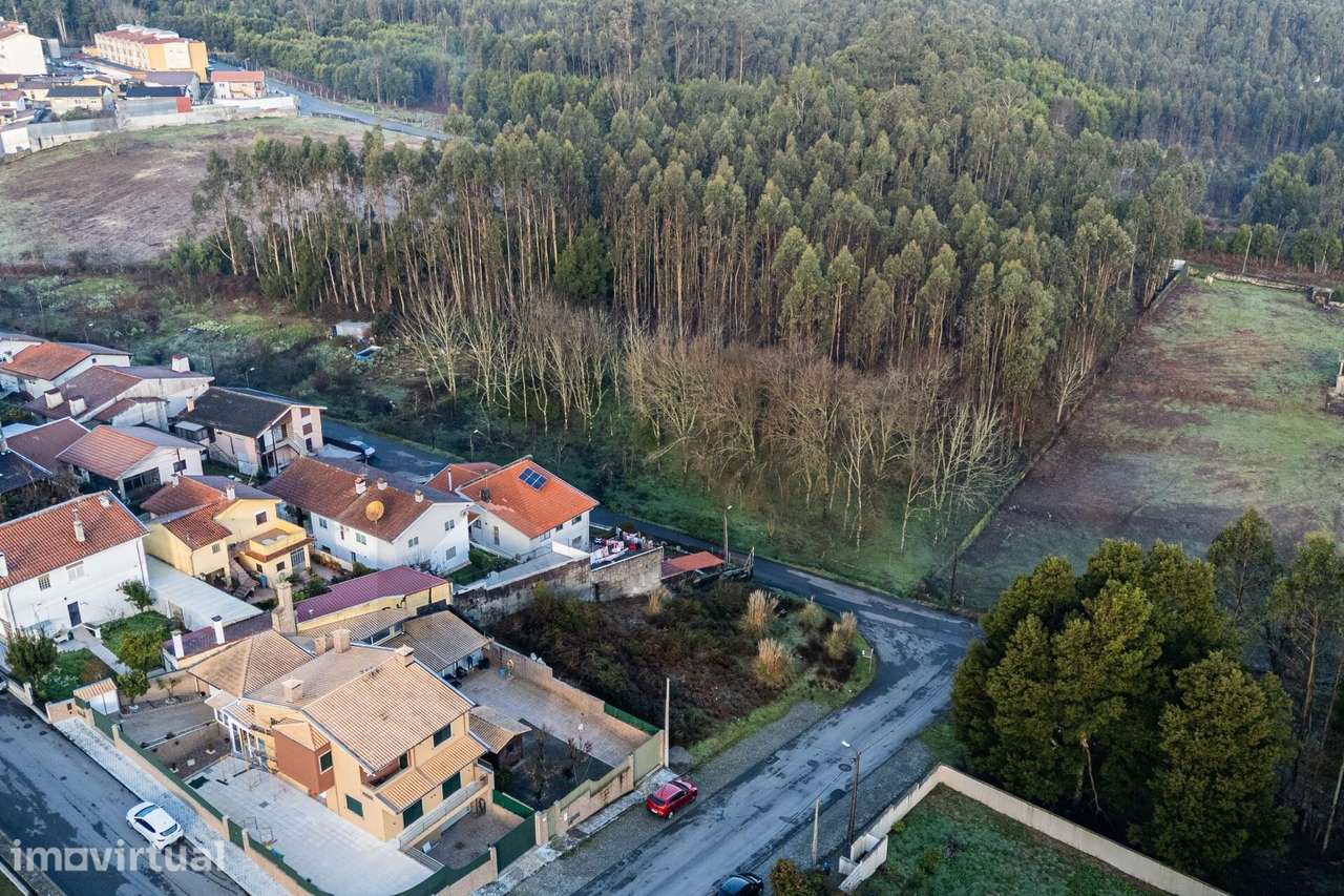 Lote de Terreno urbano, para construção de 1 Moradia, em Arrifana - Sa - Grande imagem: 3/7