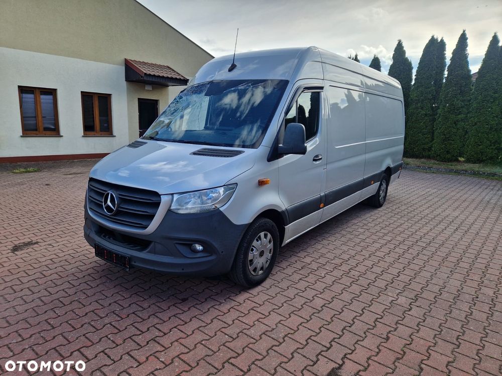 Mercedes-Benz Sprinter - 3