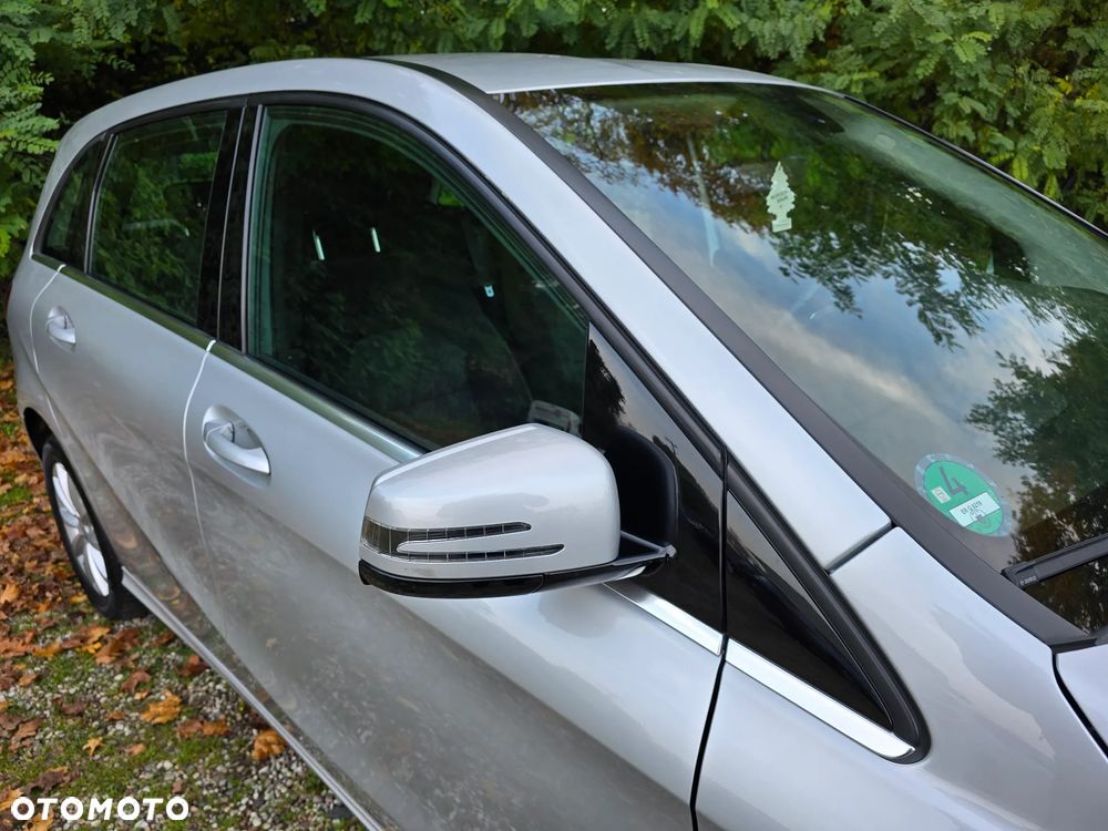 Mercedes-Benz Klasa B 180 (BlueEFFICIENCY) - 10