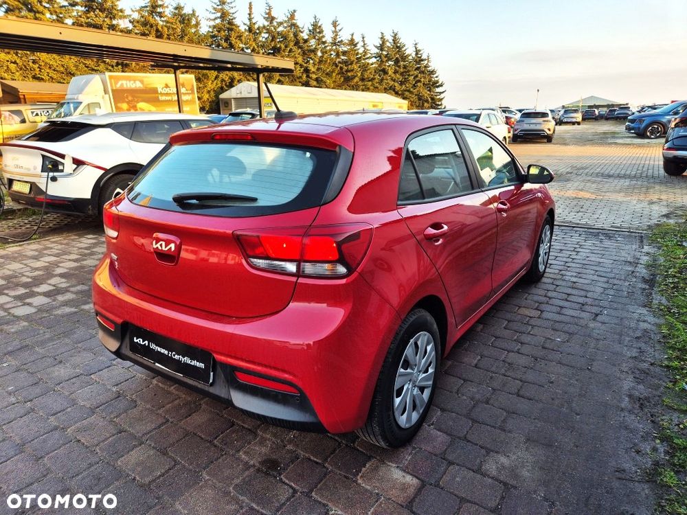 Kia Rio 1.2 M - 17