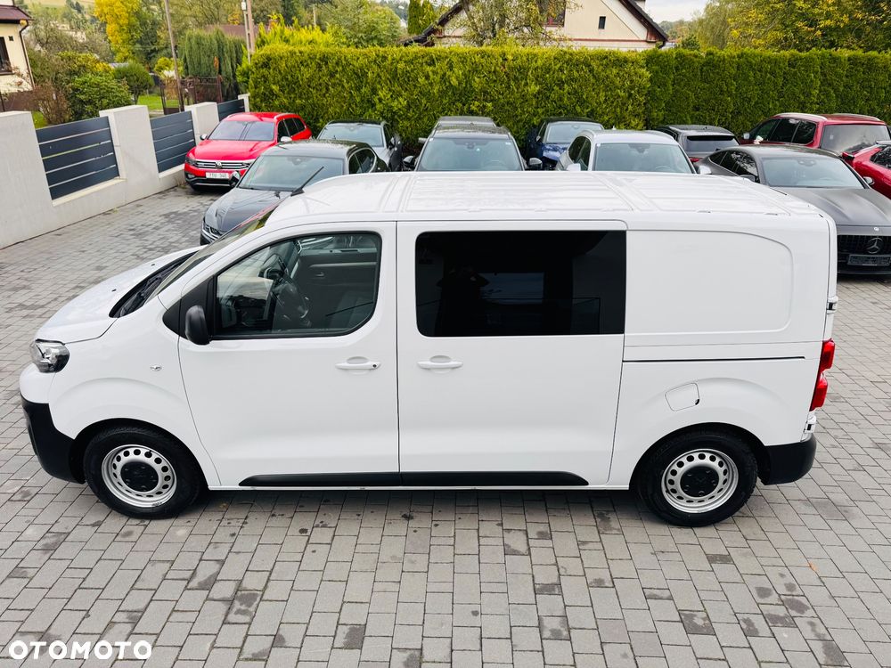 Peugeot Expert Jumpy Scudo Proace Brygadówka 6 osób - 8