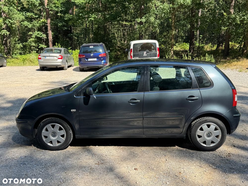 Volkswagen Polo 1.4 16V Comfortline - 3