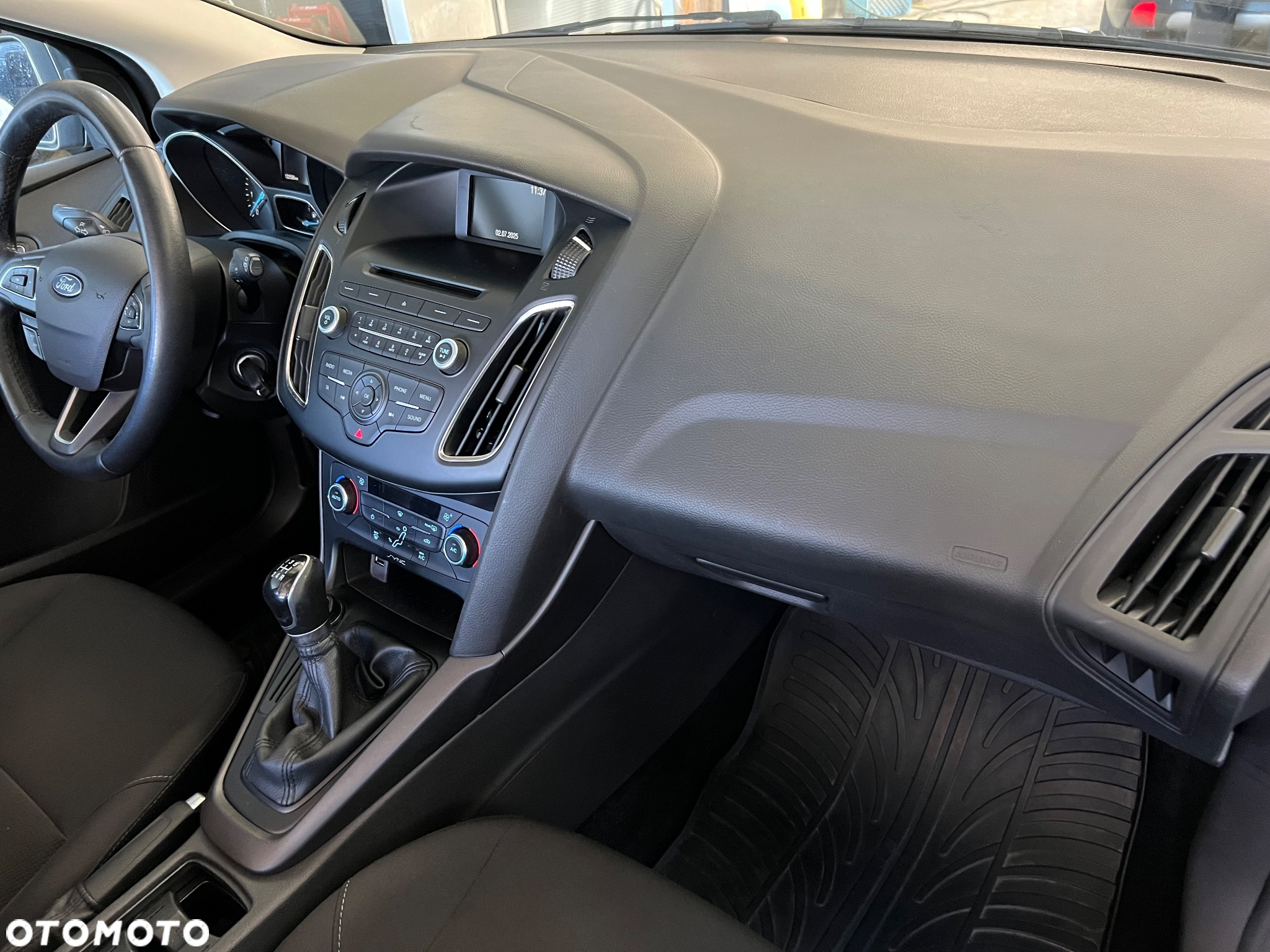 Ford Focus 1.6 Trend - 11
