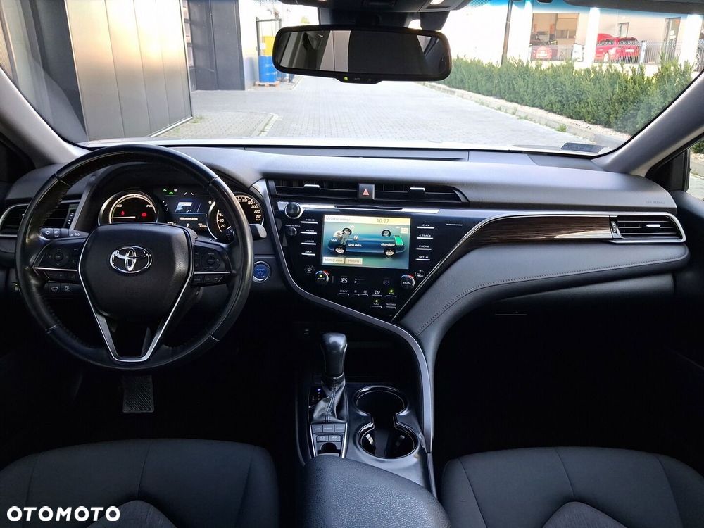 Toyota Camry 2.5 Hybrid Prestige CVT - 21