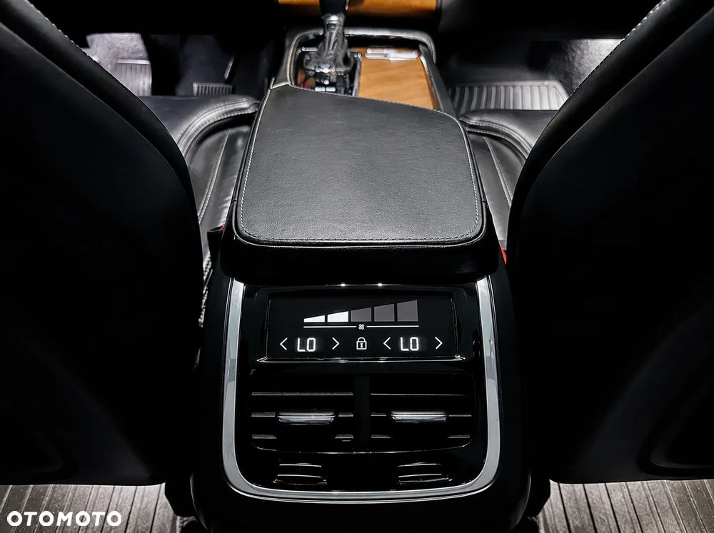 Volvo XC 90 T6 AWD Geartronic Inscription - 16