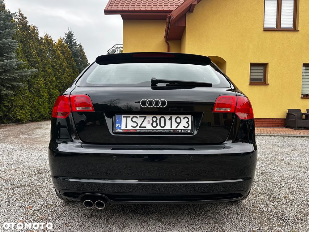 Audi A3 Sportback 2.0 TDI DPF S line Sportpaket plus - 9