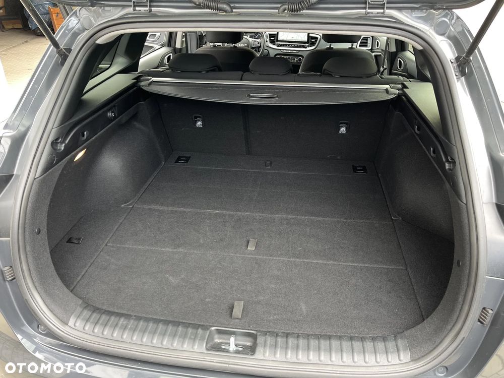 Kia Ceed 1.5 T-GDI M DCT - 17