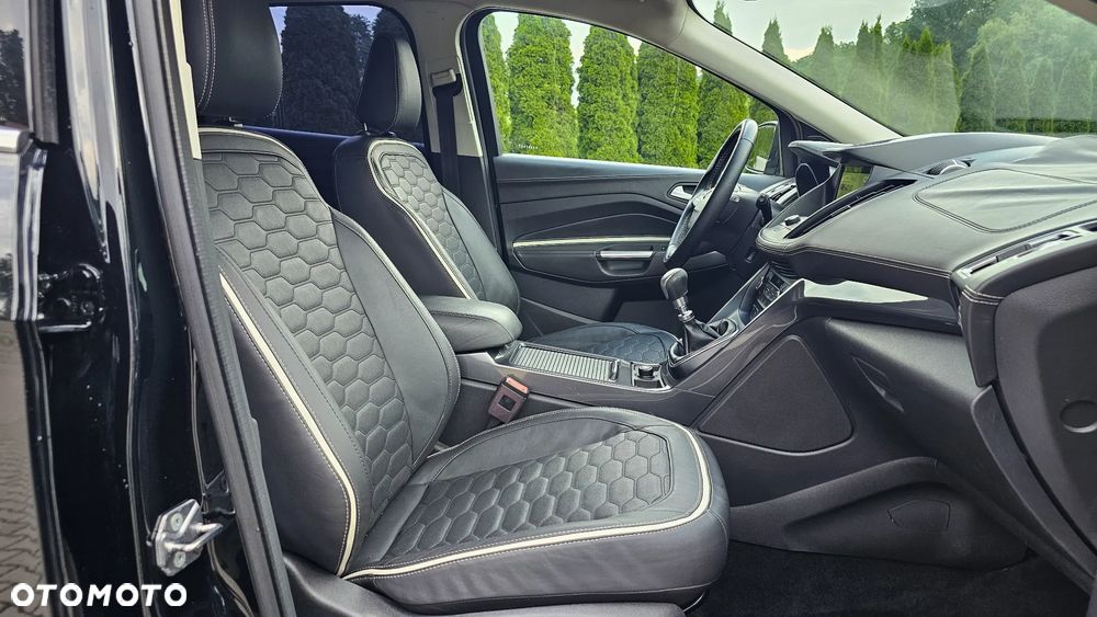 Ford Kuga 2.0 TDCi 2x4 Vignale - 16