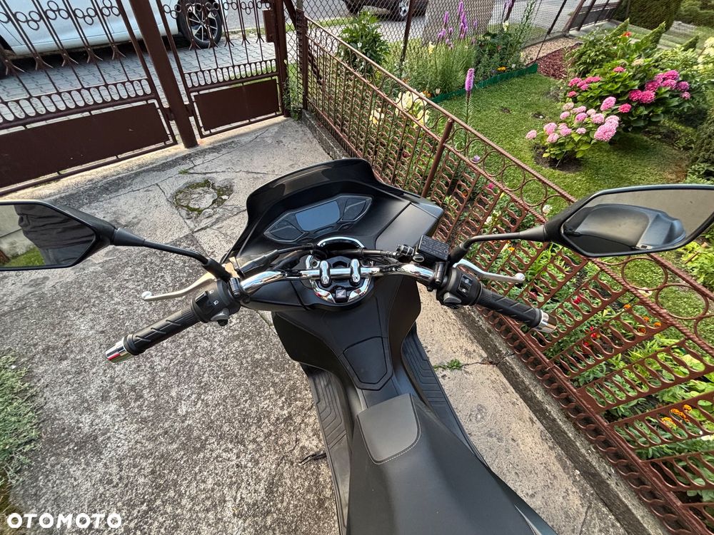 Honda PCX - 8