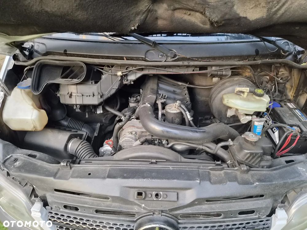 Mercedes-Benz Sprinter - 6
