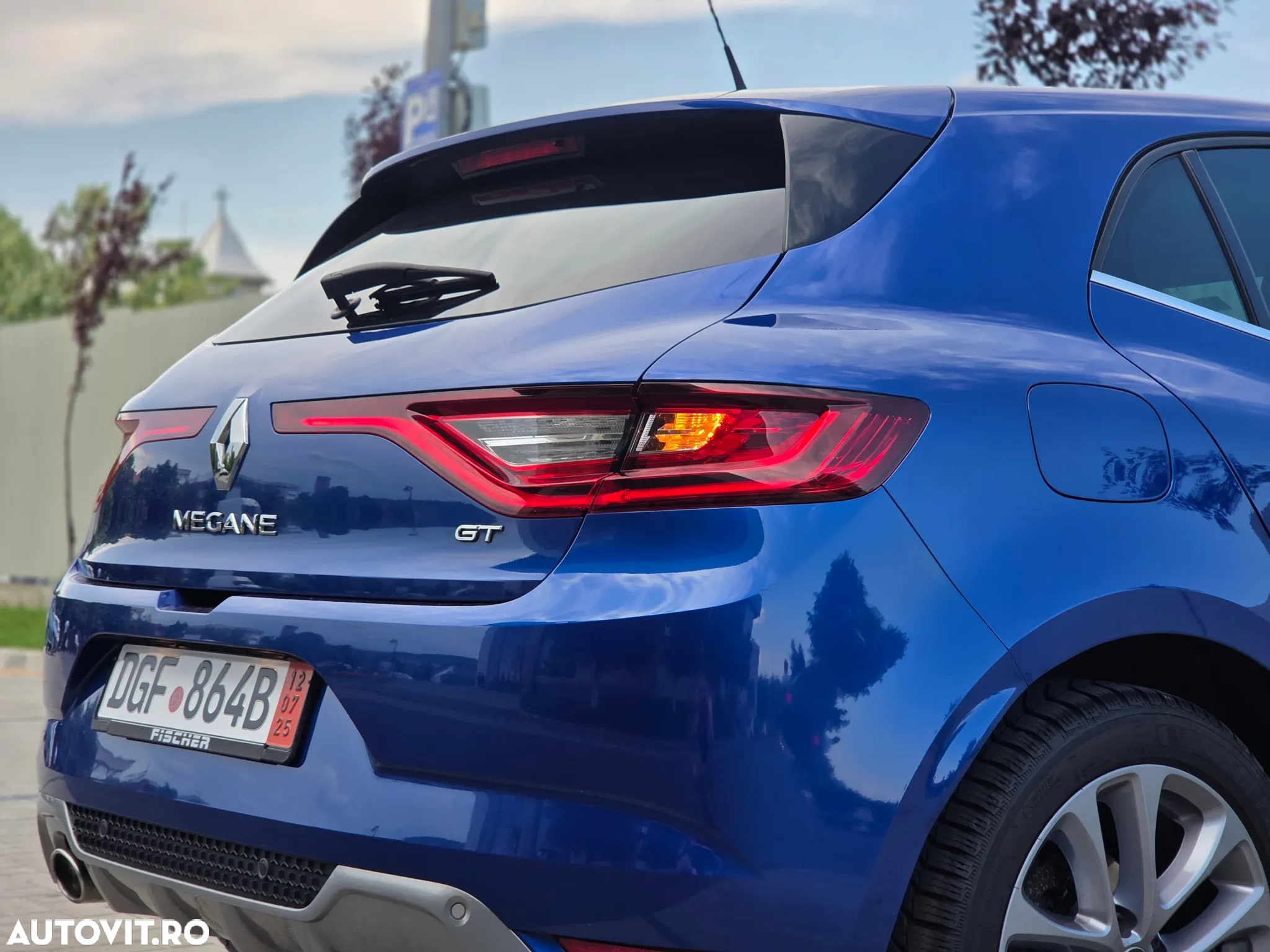 Renault Megane ENERGY TCe Zen - 11