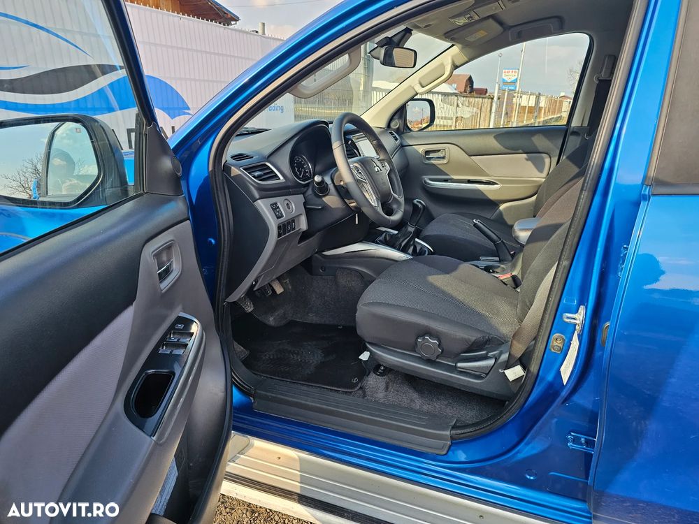 Mitsubishi L200 Double Cab M/T Intense - 6