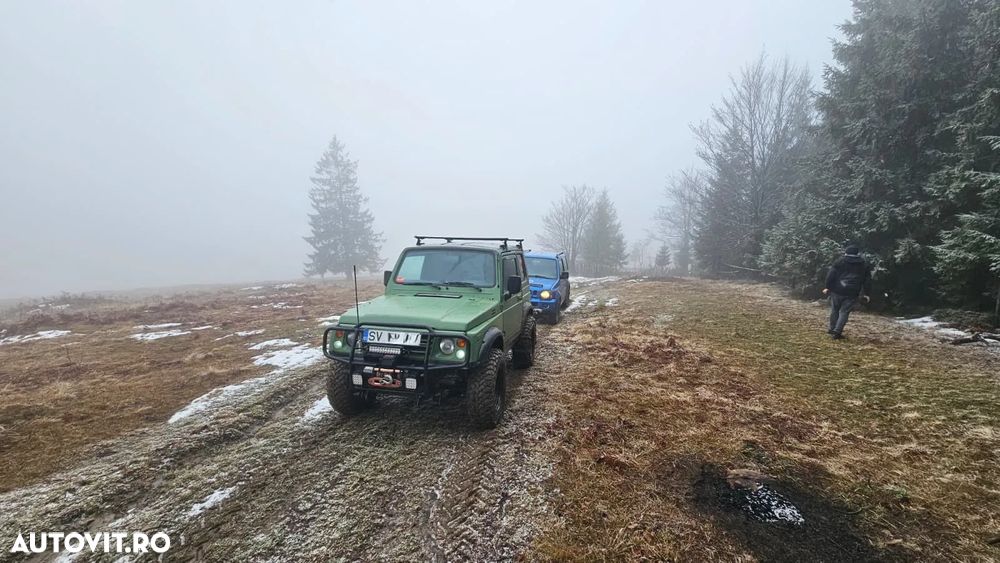 Suzuki Samurai - 11
