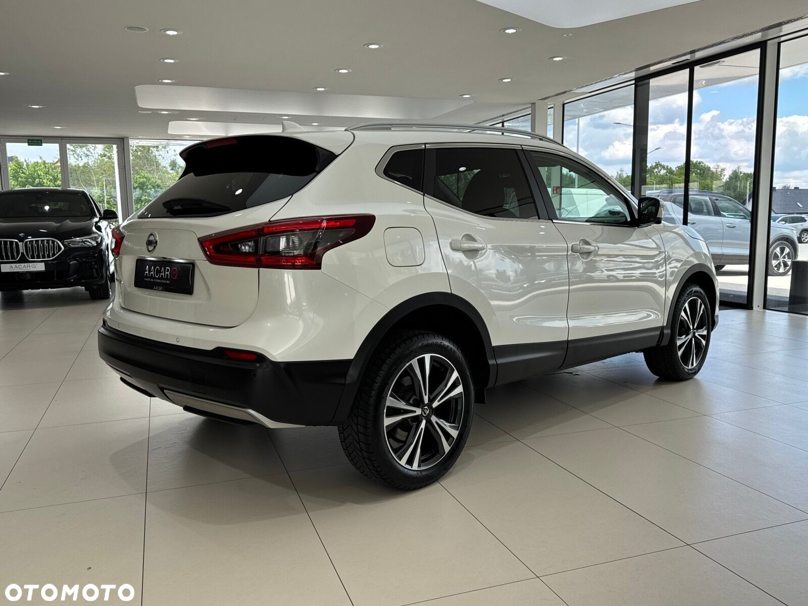 Nissan Qashqai 1.3 DIG-T N-Connecta - 5