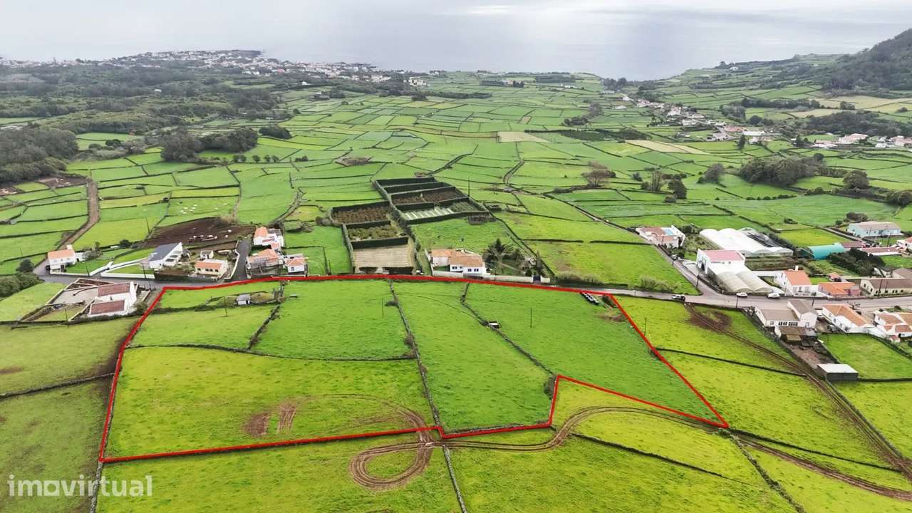 Oportunidade Única!- Terreno com Vista Mar, Serra e Campo - Grande imagem: 2/7
