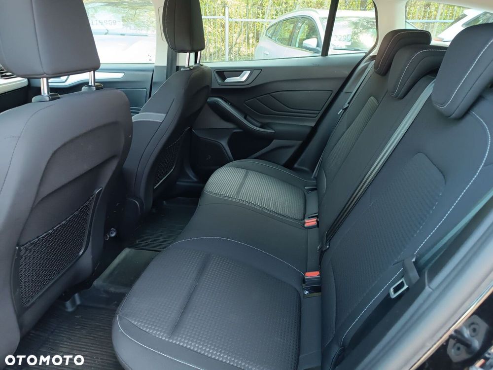Ford Focus 1.5 EcoBlue Connected - 25