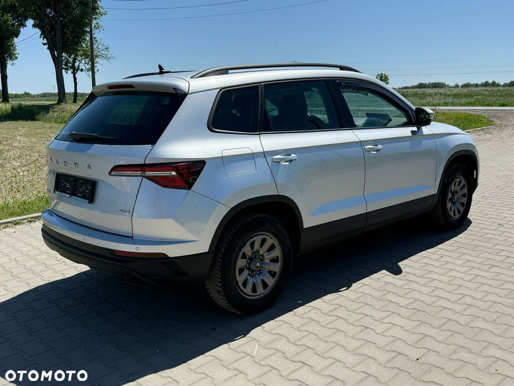Skoda Karoq 2.0 TDI SCR 4x4 DSG Ambition - 3