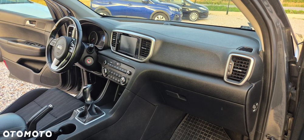 Kia Sportage 1.6 GDI Black Edition 2WD - 30