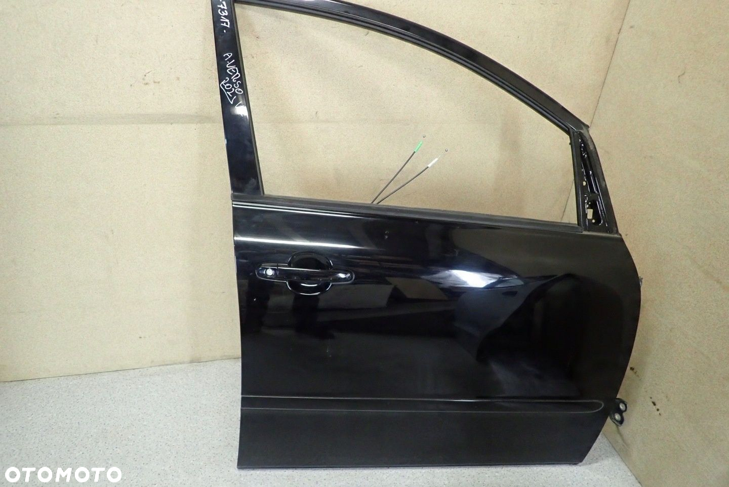 TOYOTA AVENSIS VERSO 01-09 DRZWI PRZÓD PRAWE 202 - 13